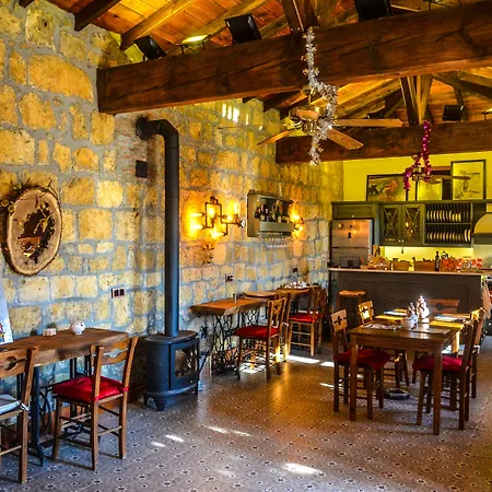 Lejlighedshotel Mavras Tas Odalar Küçükkuyu