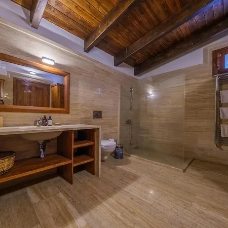 Lejlighedshotel Mavras Tas Odalar Küçükkuyu