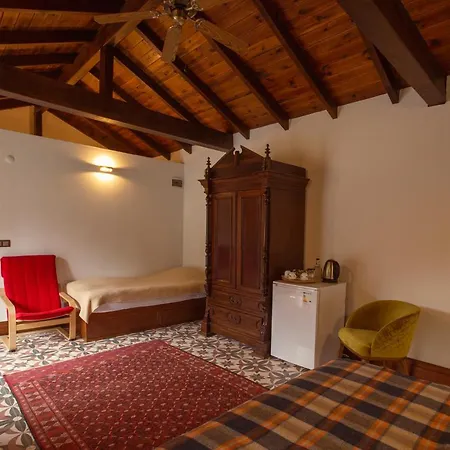 Mavras Tas Odalar 4*