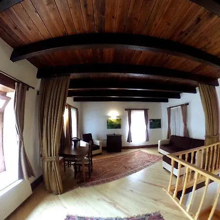 Mavras Tas Odalar 4*