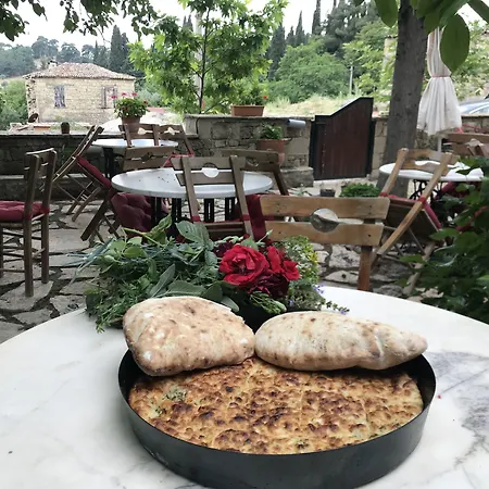 Mavras Tas Odalar 4*