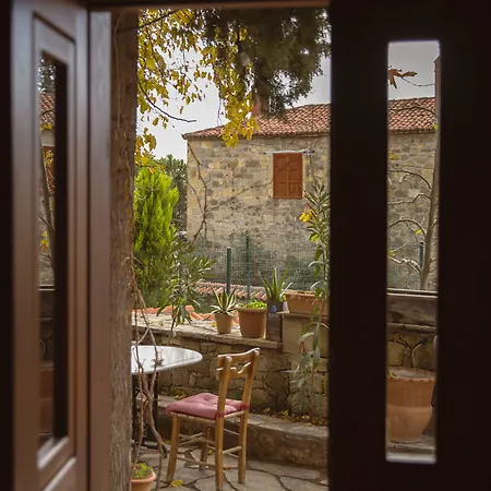 Mavras Tas Odalar 4*