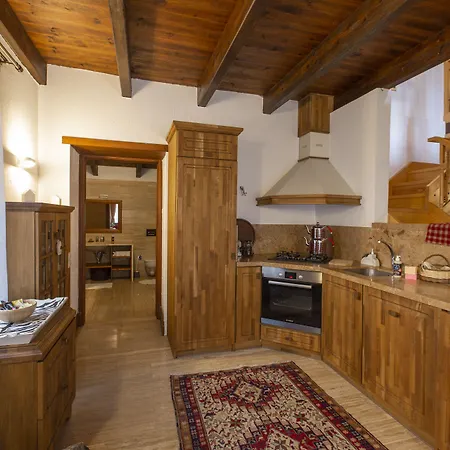 Mavras Tas Odalar Lejlighedshotel