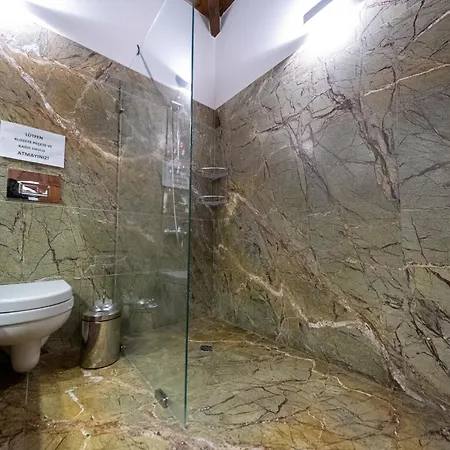 Mavras Tas Odalar 4* Küçükkuyu