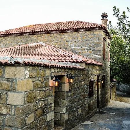 Mavras Tas Odalar 4* Küçükkuyu