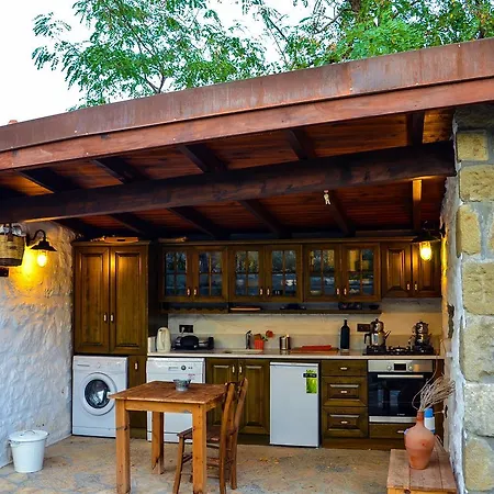 Mavras Tas Odalar Lejlighedshotel